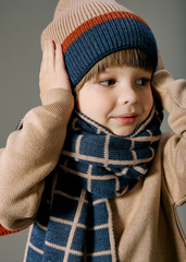 Шарф вязаный "Клетка" (теплый беж + синий)