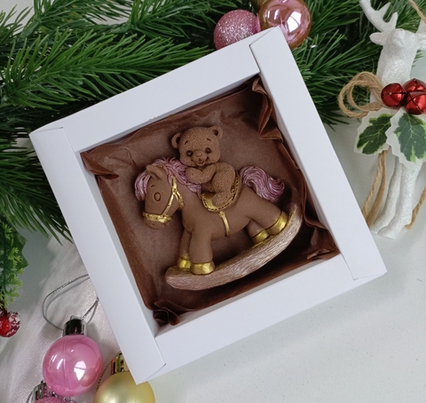 Шоколадная лошадка с мишкой