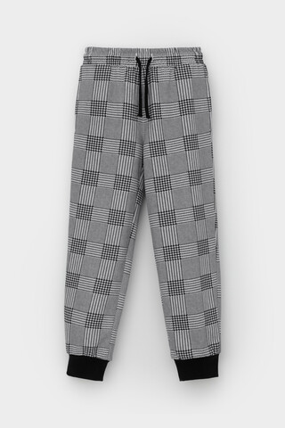 брюки  для мальчика  КР 400805/св.серый меланж,костюмная клетка к546