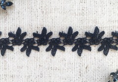 Кружево плетеное, ш. 3,5 см.