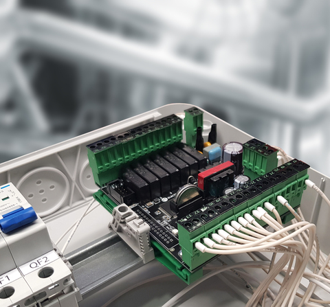 Модуль-шкаф автоматики вентиляции Electrotest MASTERBOX A E-XD-RV-3,0 (c выносным пультом управления, для регулировки cкорости 1 фазных двигателей до 5A)