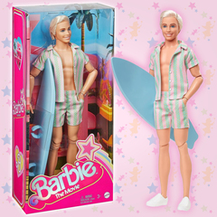Кукла Кен из фильма Барби с доской для серфинга