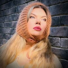 Видео мастер-класс по вязанию косынки-чепчика спицами "Winter cat"