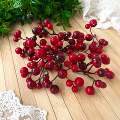 Ягоды рябина красно-бордовые искусственные на ветке, зонтиком, ягодки 0,9-1,5 см, набор 10 шт.