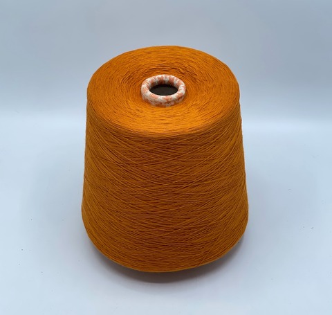 Бобинная пряжа,Cotton combed, 1693м. 100%Хлопок, Золотисто-оранжевый(138), 39340