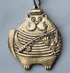 Брелок Кот Привет из Петербурга. Металл