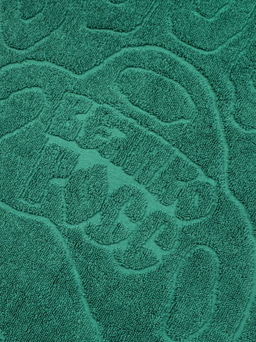 Полотенце махровое с объёмным жаккардовым рисунком «Таинственный Лес» зелёного цвета
