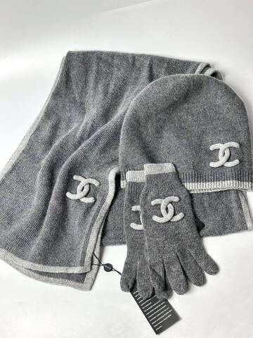 Комплект CHANEL шарф+перчатки+шапка
