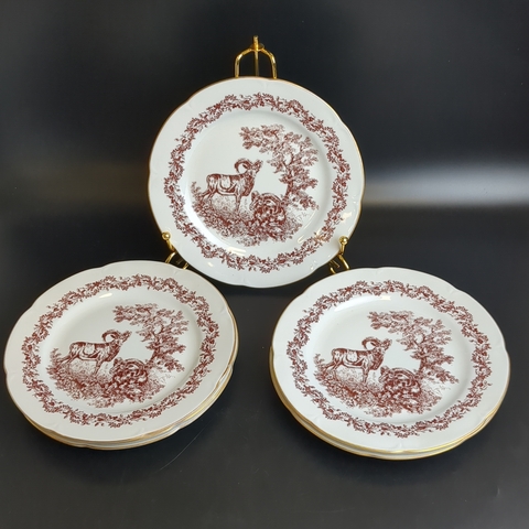 Антуражный набор тарелок пирожковых из 6 штук, фарфор из набора "Королевская охота", деколь, роспись, D-18.5 см, винтаж ГДР JIMENAU, времен СССР, Германия 1973 год