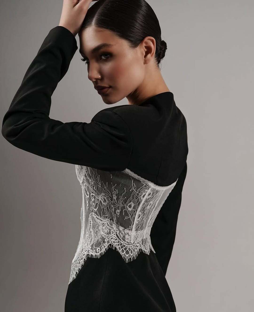 Жакет "Белоснежка", черный