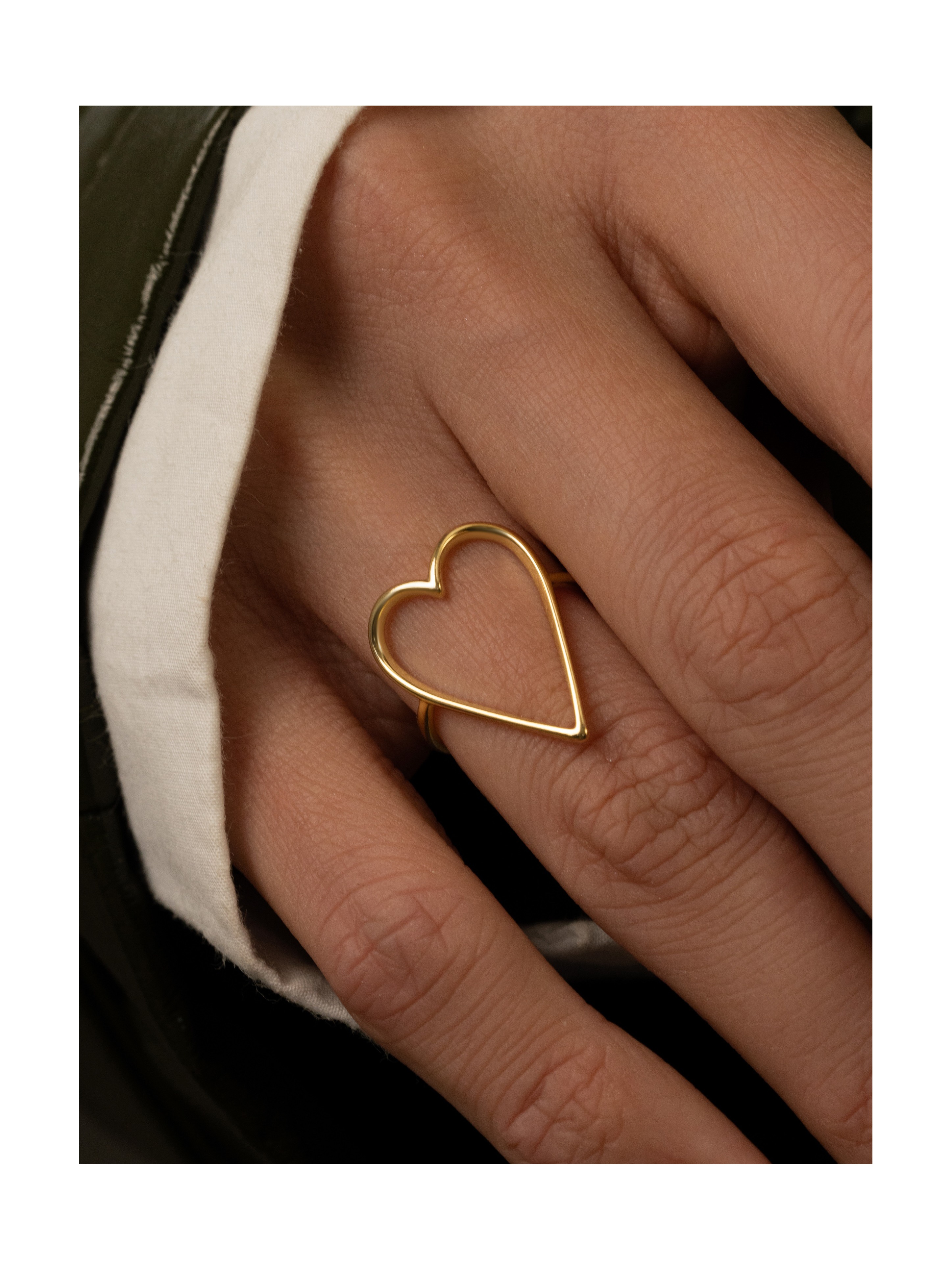 Кольцо Контур Сердца (Золочение)