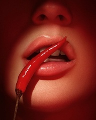 EVELINE Блеск для увеличения объёма губ Чили 4,5мл