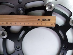 Диск тормозной передний лепестковый на Suzuki GSX R 600/750, Suzuki GSX R ABS 1000