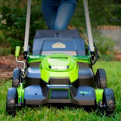 Газонокосилка Greenworks Twin Force GD60LM61 60V (61 см) самоходная аккумуляторная, без АКБ и ЗУ