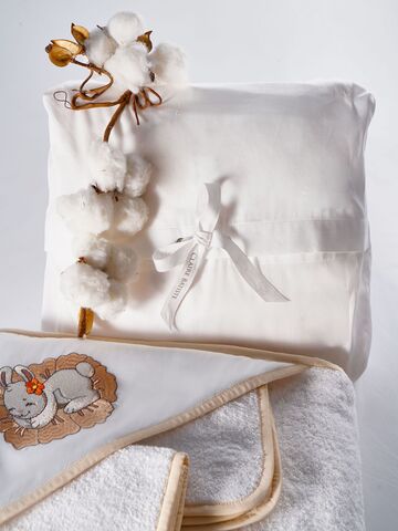 Полотенце детское 120х120 Claire Batiste Atelier Зайчик на цветке для новорожденных с капюшоном