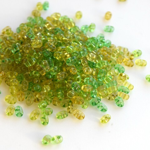 Бисер Twin Микс №13 желто-зеленый прозрачный