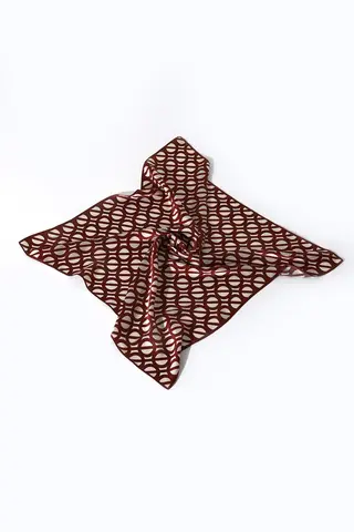 Шелковый платок мелкий паттерн