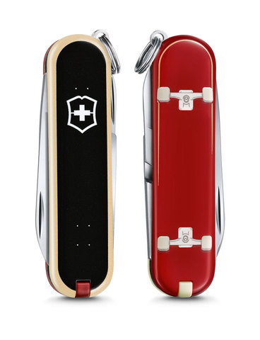 Нож-брелок Victorinox Classic LE 2020 