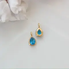 Подвеска Капля с ярко-голубым фианитом, 15*8 мм, позолота, П415
