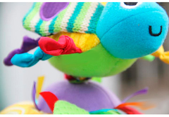 Tomy Игрушка-подвеска 