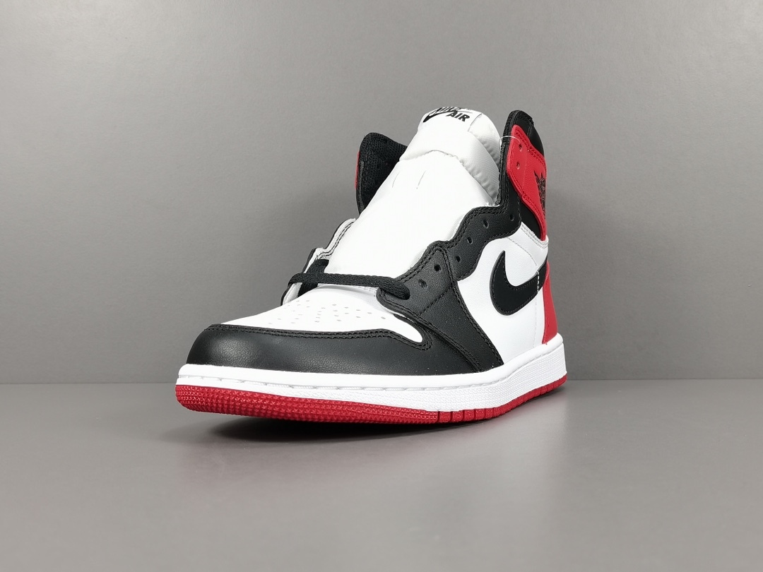Air Jordan 'Black Toe' купить со скидкой Магазин кроссовок