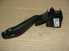 Переключатель подрулевой поворотов и света 3163 (с 07.13 г.) левый