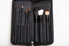 OG Набор кистей из натуральной щетины № 8 в кошельке на молнии ЧЕРНЫЙ (8 кистей)