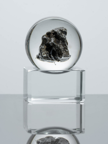 Метеорит Кампо дель Сьело в сфере