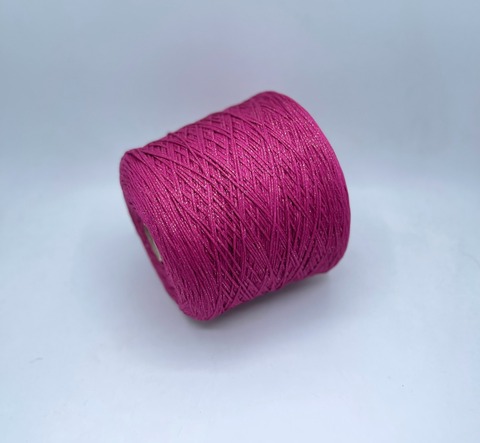 Industria Italiana (пр.Италия),art-Darling 220м/100гр, 64% Органический хлопок, 20% Полиамид, 16% Металлизированное волокно(люрекс), цвет-Фуксия. арт-29190