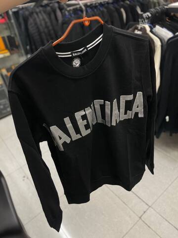 Свитшот Balenciaga 593393bl