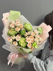 Авторский букет с розами "Вегги"