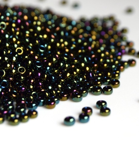 RR-0453 Бисер круглый Миюки 11/0 Зеленый металлик радужный /Miyuki round 11/0 Metallic Forest Green Iris