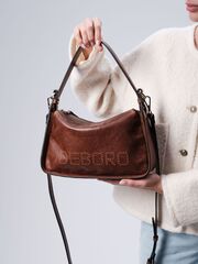 Сумка кожаная на плечо темно-коричневая