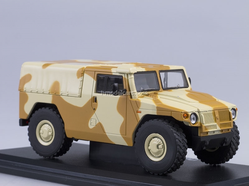 MODEL CARS GAZ-233002 Pickup with awning camouflage 1:43 Start Scale Models  (SSM)