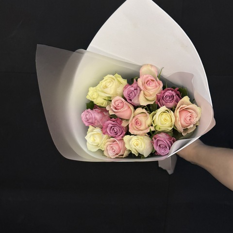 Букет из 15 кенийских роз