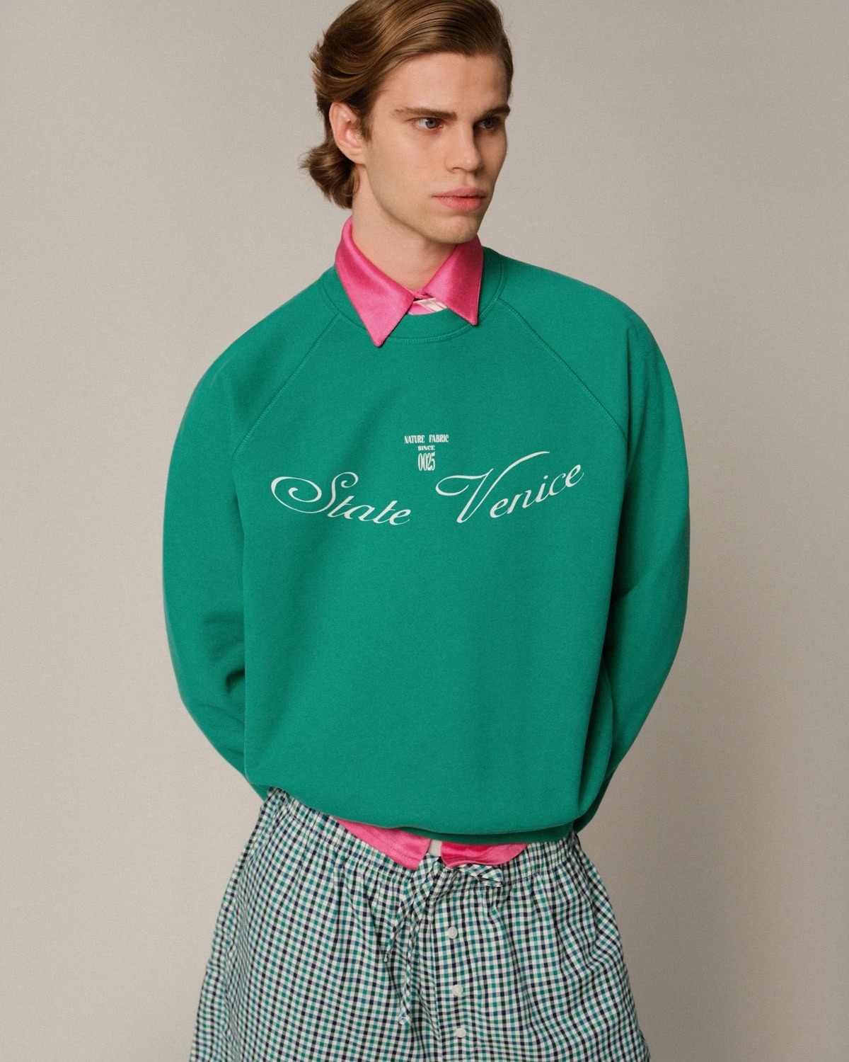 Свитшот классического кроя