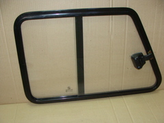 Раздвижное стекло двери УАЗ-452, 3741, 3303 переднее левое