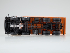 MAZ-6516 tipper 8x4 white-orange 1:43 AutoHistory