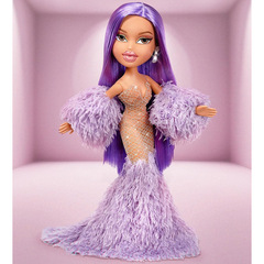 Братц Ростовая Кайли Дженнер 60 см - ! НЕ идеальная коробка !