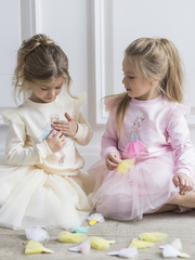 Interactive Sweatshirt Ballerina with 2 velcro dresses