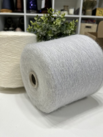Суперкидмохер 31% Industria Italiana Filati VIOLETTE 1500 серо-голубой ледник