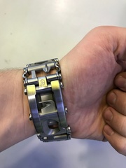 Часы мультитул Leatherman TREAD TEMPO LT