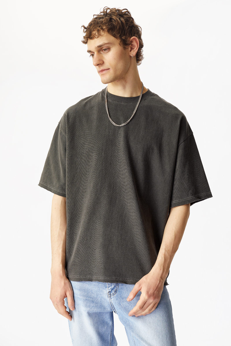 Графитовая футболка с необработанными краями Votus