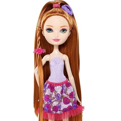 Холли О'Хара с набором для создания причесок