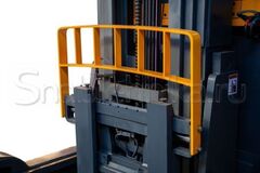 Ричтрак электрический с кабиной 2,0 т 9,5 м CQD20-D Li-ion