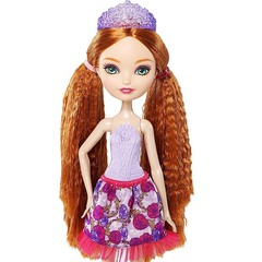 Холли О'Хара с набором для создания причесок