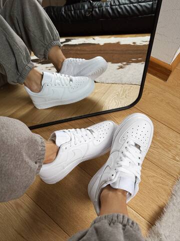 Nike Air Force 1 Low