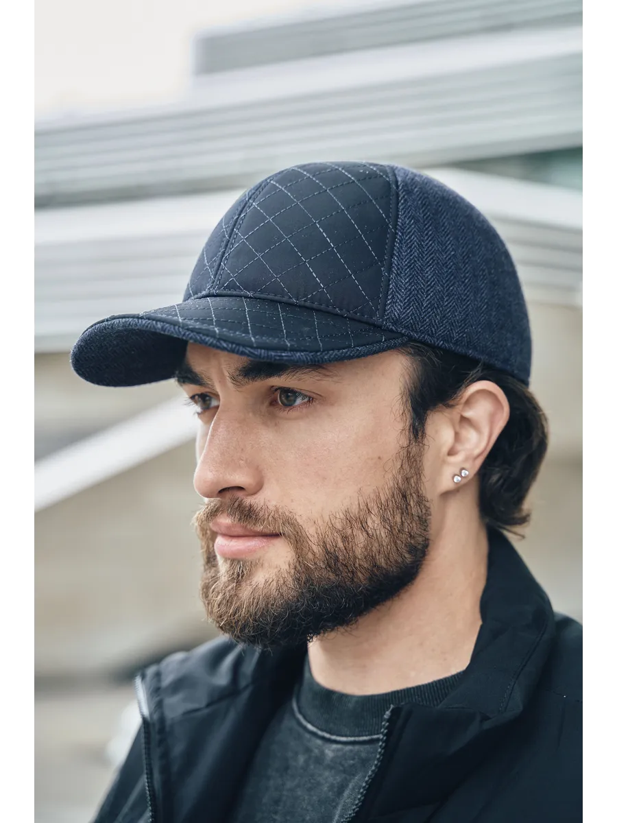 Кепка утепленная с ушками драповая с плащевой вставкой