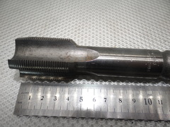 Метчик м/р правый М33×1,5 №1 HSS