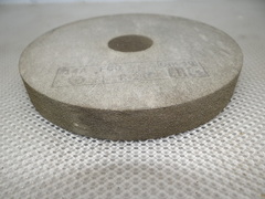 Круг полировальный на гибкой вулканитовой связке, 150х20х32 мм, 14А F60 R20